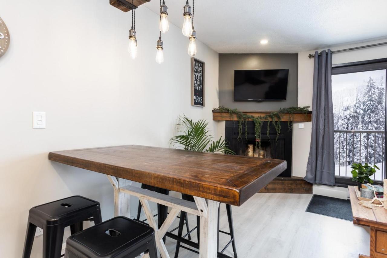 Nest On Perfection - Newly Renovated Ski In Ski Out Mountain View Condo Big White Zewnętrze zdjęcie